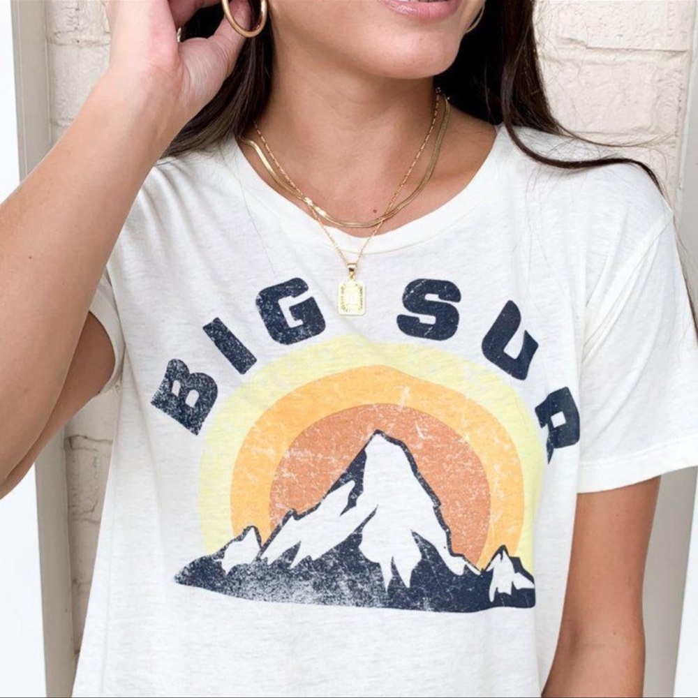 Women’s BIG SUN Vintage Print Graphic Tee T-Shirt